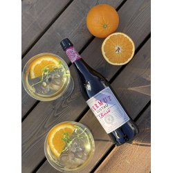 Lustau Vermouth Rosado + 2 Bon Accord Tonic