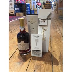 Gave med Grahams The Tawny 20 �rs portvin og Summerbird