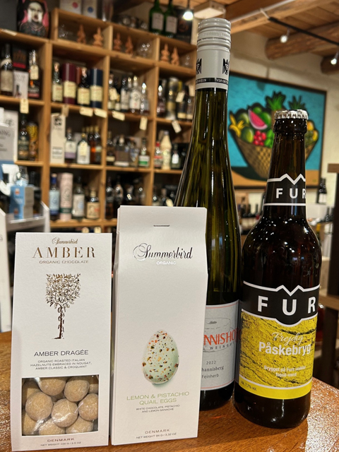 Påskegave med påskebryg, Riesling, påskeæg og nødder